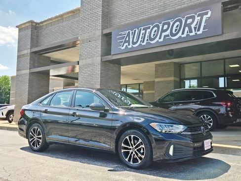 Used 2023 Volkswagen Jetta Sport FWD image 1