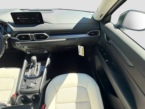 New 2025 MAZDA CX-5 AWD 2.5 S w/ Preferred Package image 18