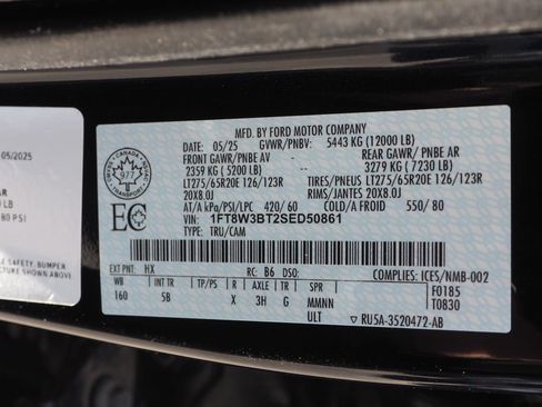 Used 2025 Ford F350 Lariat w/ Black Appearance Package AWD/4WD image 31
