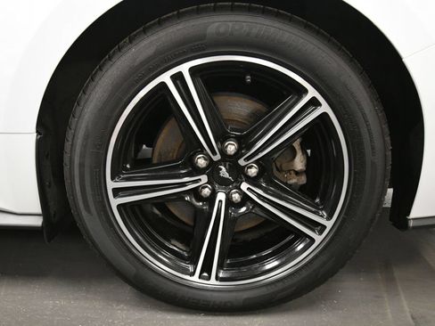 Used 2024 Ford Mustang Premium RWD image 27