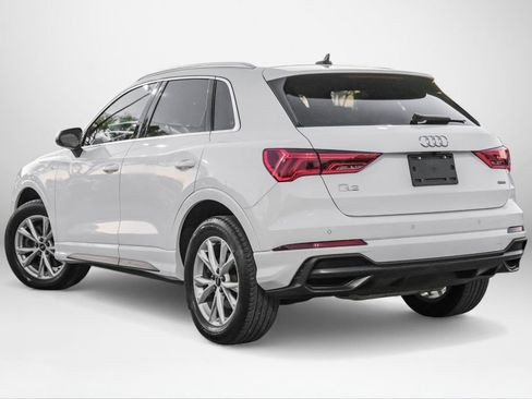 Used 2021 Audi Q3 2.0T Premium w/ Convenience Package image 8