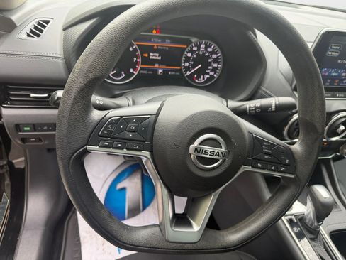Certified 2023 Nissan Sentra SV FWD image 13