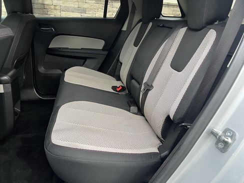 Used 2017 GMC Terrain SLE image 13