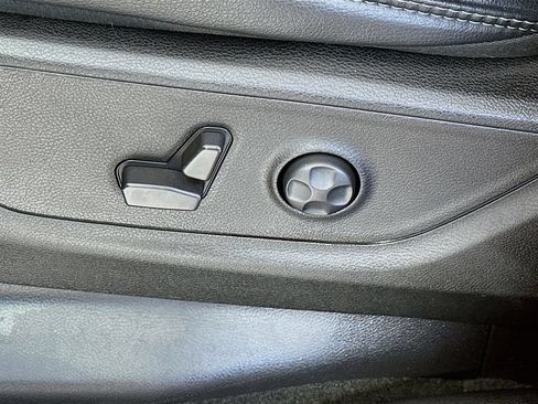 Used 2022 RAM 1500 Laramie RWD image 22