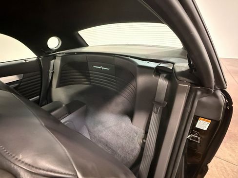 Used 2002 Ford Thunderbird image 9