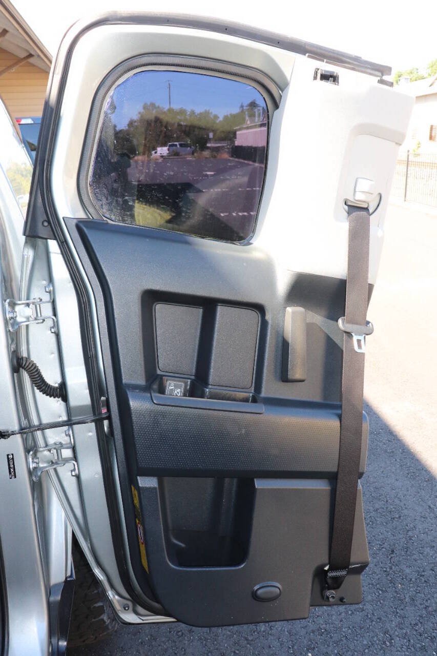 Used 2010 Toyota FJ Cruiser 4WD w/ Convenience Pkg image 34
