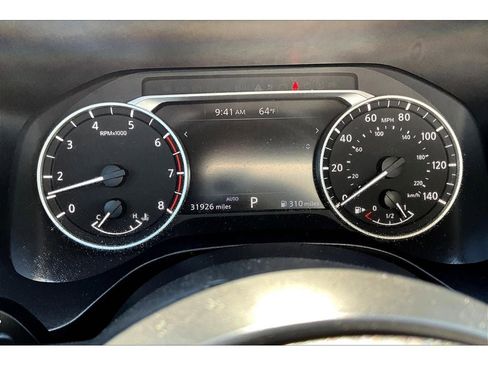 Used 2024 Nissan Rogue SV image 23