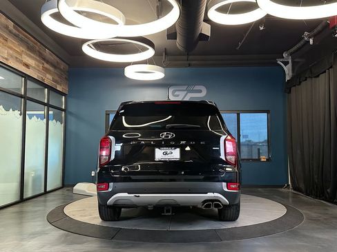 Used 2022 Hyundai Palisade SE AWD/4WD image 4