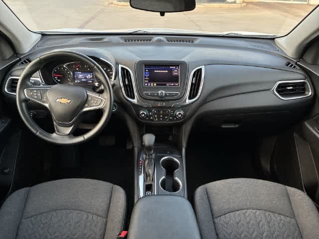 Used 2024 Chevrolet Equinox LT FWD image 16