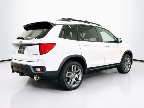 Used 2023 Honda Passport EX-L image 9