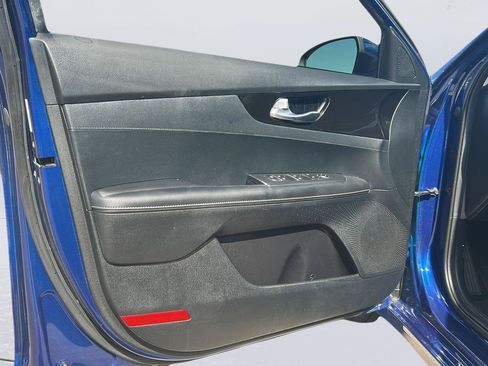 Used 2019 Kia Forte S FWD image 8
