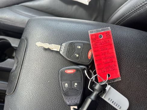 Used 2016 Jeep Wrangler Sahara w/ Connectivity Group AWD/4WD image 32
