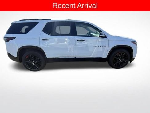Used 2019 Chevrolet Traverse Premier w/ Redline Edition AWD/4WD image 2