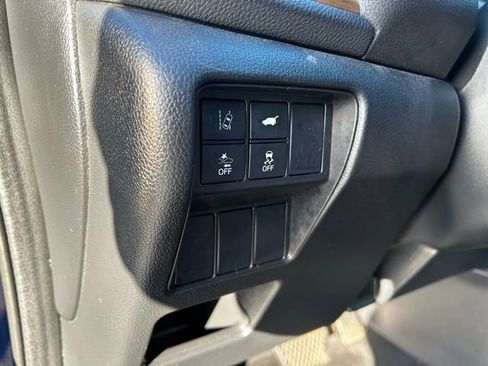 Used 2017 Honda CR-V Touring image 12