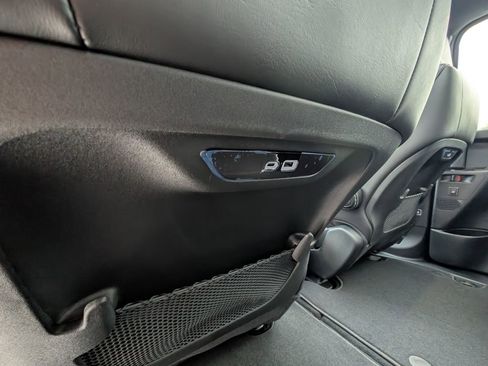 New 2026 Chrysler Pacifica Limited w/ S Appearance Package image 40