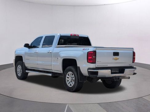 Used 2015 Chevrolet Silverado 2500 LTZ w/ Duramax Plus Package AWD/4WD image 3