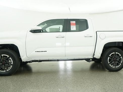 New 2026 Toyota Tacoma TRD Sport AWD/4WD image 19
