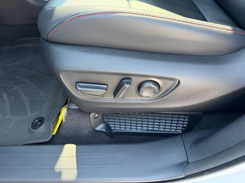 Used 2025 Toyota Sienna XSE w/ XSE Plus Package AWD/4WD image 24