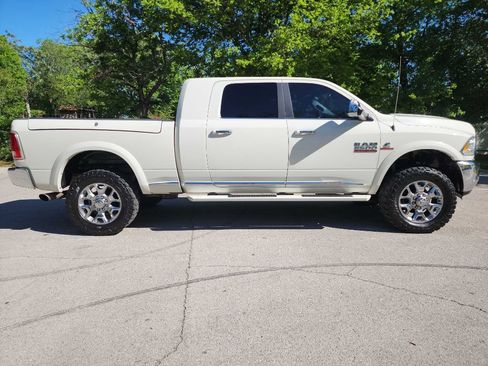 Used 2017 RAM 2500 Limited image 18