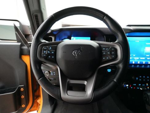 Used 2021 Ford Bronco First Edition AWD/4WD image 4