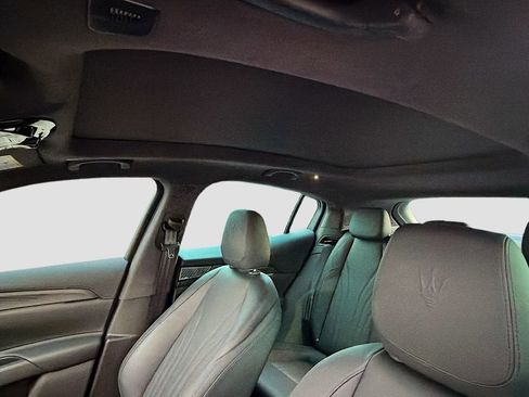 Used 2023 Maserati Grecale Modena image 27