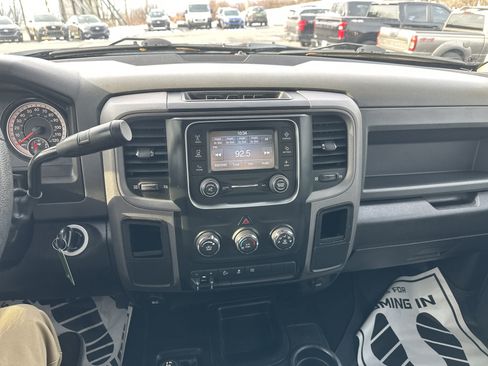 Used 2018 RAM 2500 Tradesman w/ Chrome Appearance Group image 24