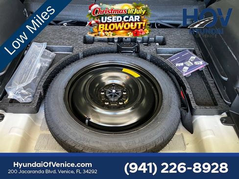 Certified 2022 Hyundai Tucson Limited w/ Cargo Package FWD image 40