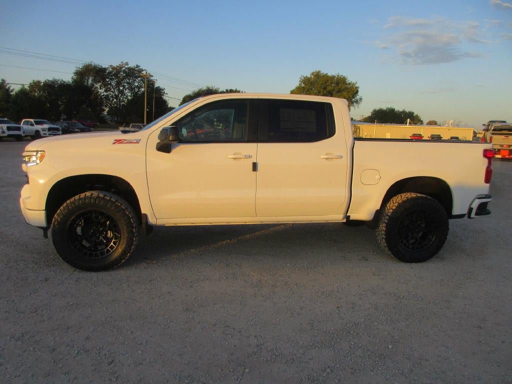 New 2026 Chevrolet Silverado 1500 RST AWD/4WD image 10