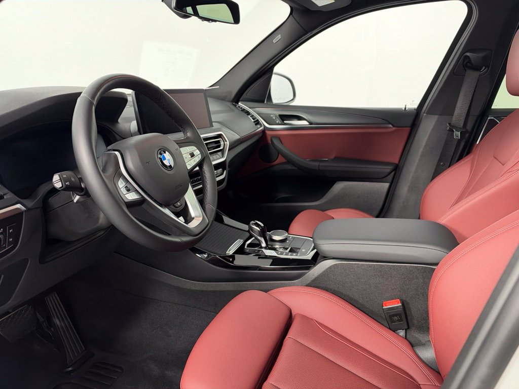 Used 2024 BMW X3 xDrive30i w/ Premium Package w/ZPA AWD/4WD image 10