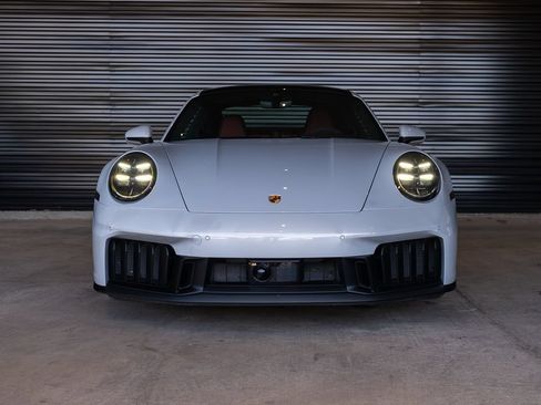 Certified 2026 Porsche 911 Carrera GTS RWD image 10