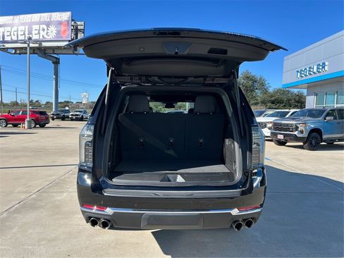 Used 2025 Chevrolet Tahoe Premier image 12
