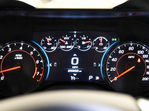 Used 2017 Chevrolet Camaro SS image 27