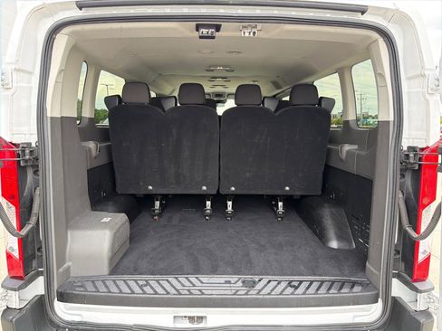 Used 2024 Ford Transit 350 XLT RWD image 8