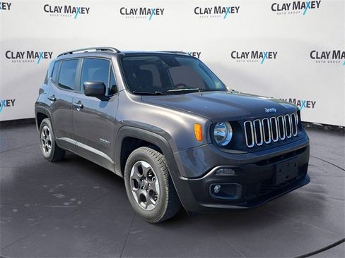 Used 2018 Jeep Renegade Latitude image 7