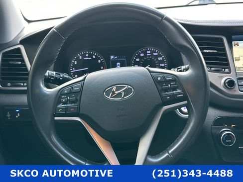 Used 2017 Hyundai Tucson Limited image 17