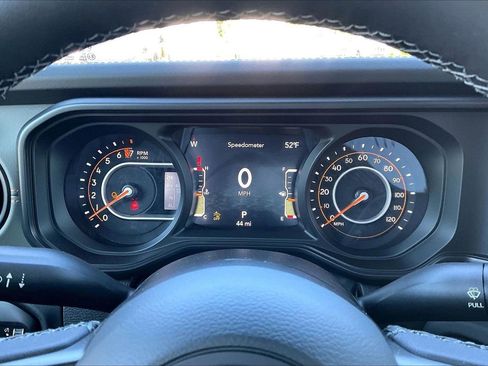 New 2026 Jeep Gladiator Mojave AWD/4WD image 11