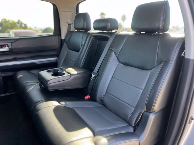 Used 2017 Toyota Tundra SR5 w/ SR5 Upgrade Package AWD/4WD image 24