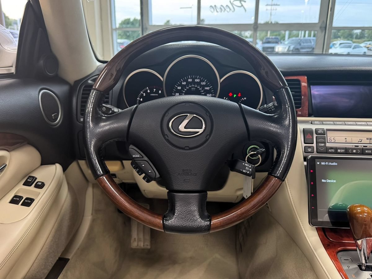 Used 2007 Lexus SC 430 Convertible w/ Preferred Accessory Pkg RWD image 40