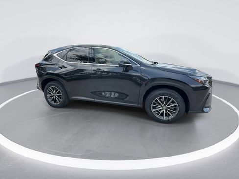 Used 2023 Lexus NX 250 FWD w/ Towing Package (2000 Lbs) image 9