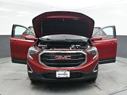 Used 2020 GMC Terrain SLE w/ Driver Convenience Package AWD/4WD image 42