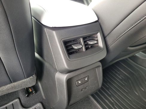 New 2026 Chevrolet Equinox EV LT image 21