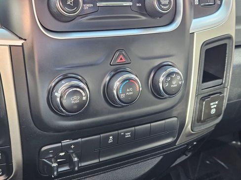 Used 2014 RAM 1500 Classic SLT w/ Remote Start & Security Group image 6