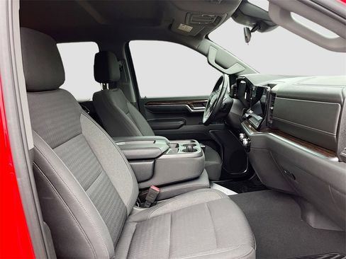 Used 2022 GMC Sierra 1500 Elevation image 29