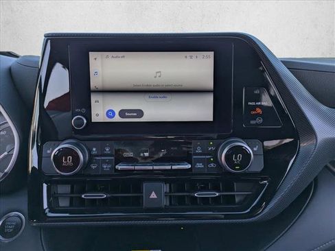 Certified 2024 Toyota Highlander XSE image 14