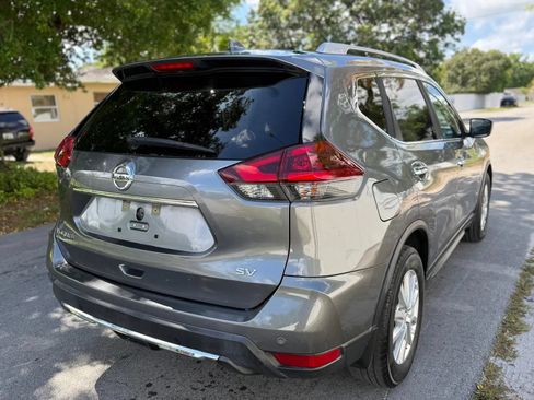 Used 2019 Nissan Rogue SV FWD image 7