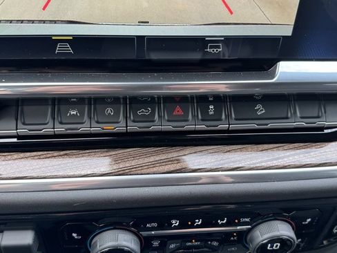 New 2026 Chevrolet Silverado 1500 LT image 10