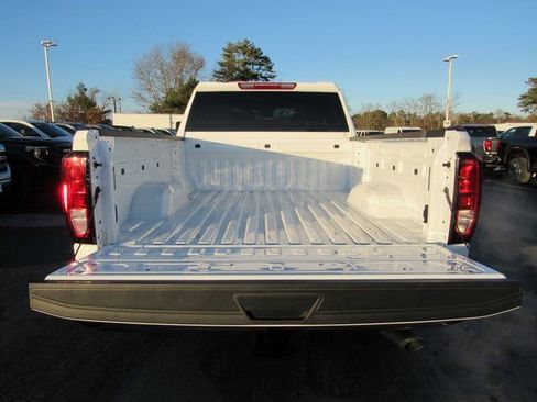 New 2026 GMC Sierra 2500 Pro w/ Convenience Package image 24