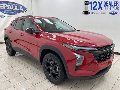 New 2026 Chevrolet Trax LT w/ Driver Confidence Package FWD image 1