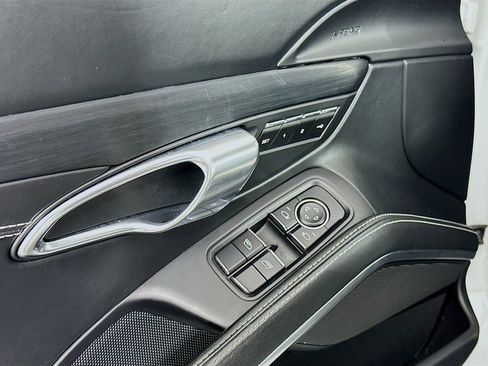 Certified 2019 Porsche 911 Targa 4 GTS image 18