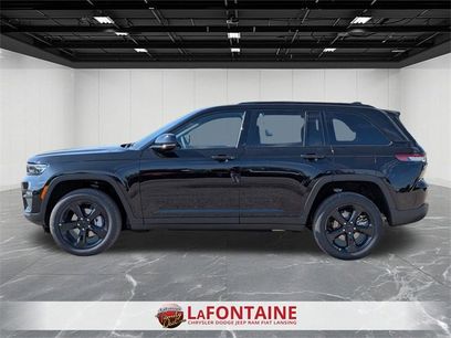 New 2025 Jeep Grand Cherokee Limited w/ Black Appearance Package